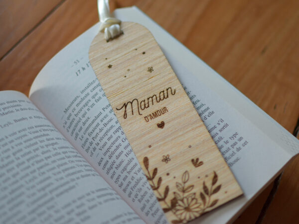 Marque-page personnalisé en bois – Image 3