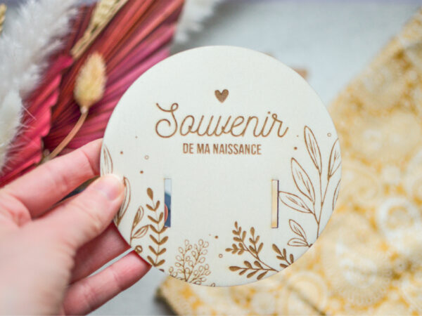 Carte bracelet de naissance en bois – Image 3