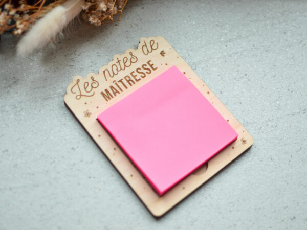 Support post-it maîtresse en bois – Image 5